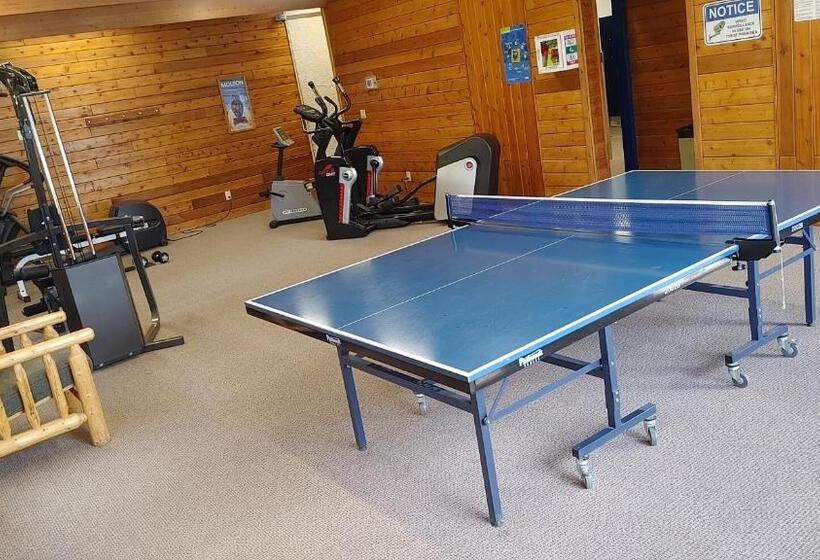 Akiskinook Lake Resort! 1 Bedroom Townhouse! Rent Monthly, Weekly, Private Entrance, Gas Bbq, Wi Fi