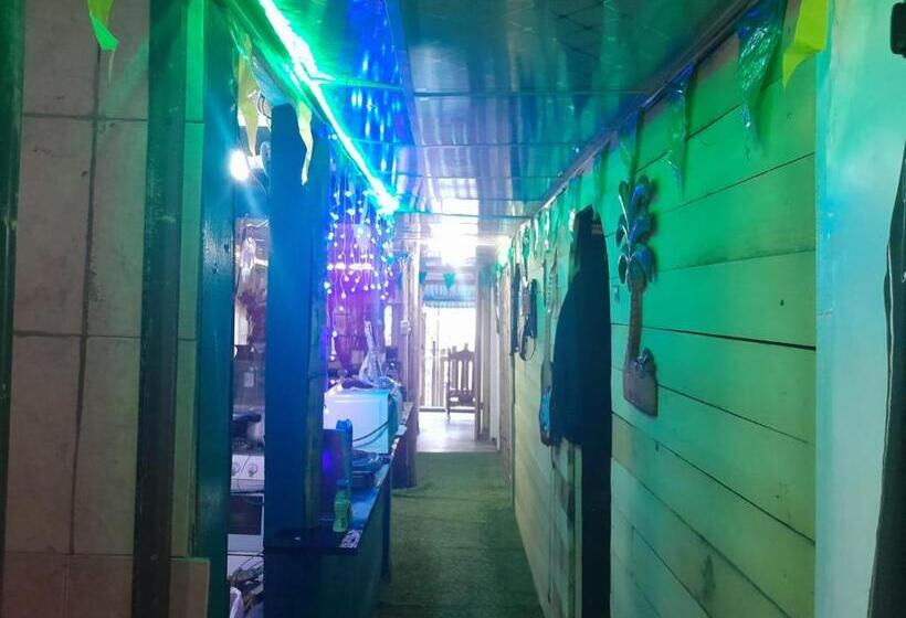 Herberge Hostal Cafe Axel