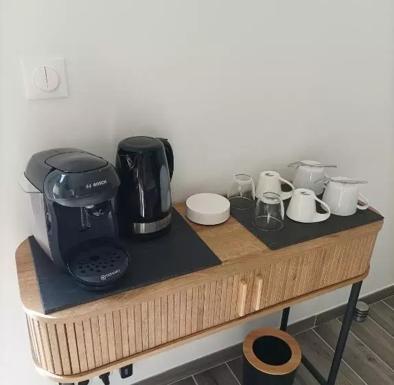 Aamiaismajoitus (B&B) L  Har & Lam