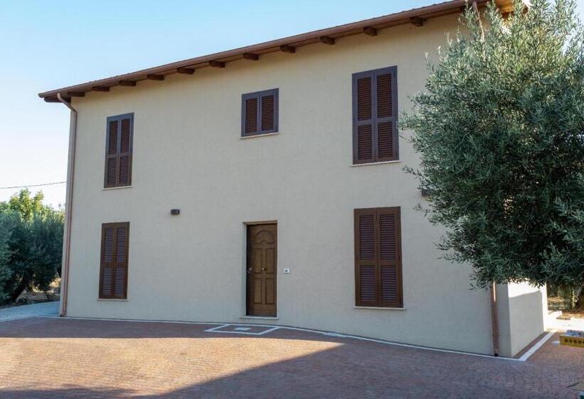 ベッドアンドブレックファースト La Rovazzola