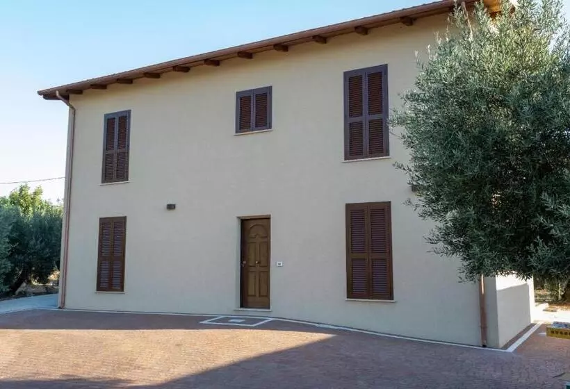 Aamiaismajoitus (B&B) La Rovazzola