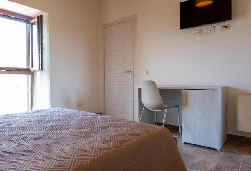 ベッドアンドブレックファースト La Rovazzola