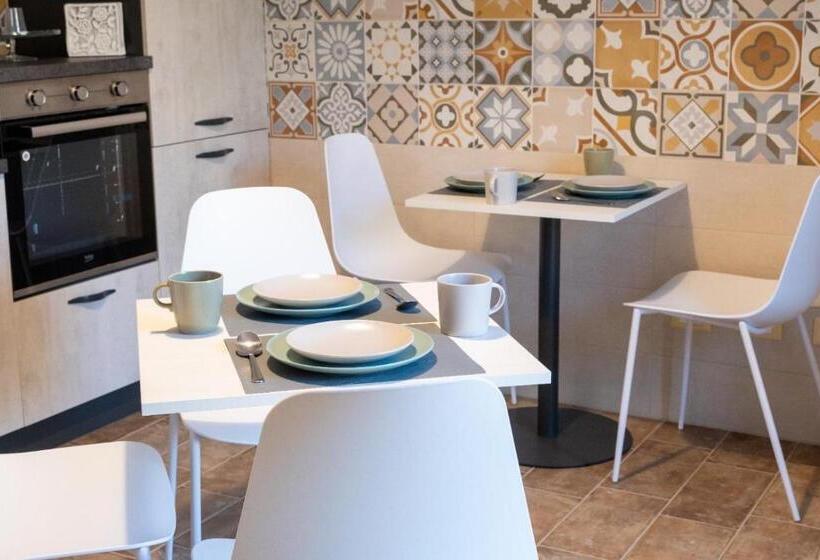 ベッドアンドブレックファースト La Rovazzola