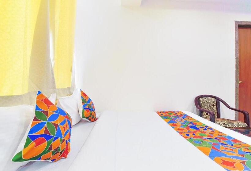 Fabhotel Samrat Regency