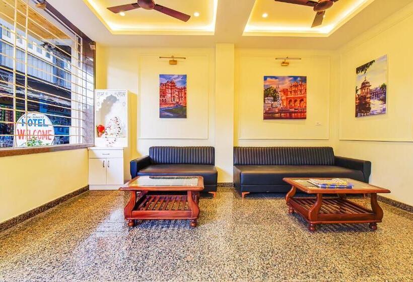 Fabhotel Samrat Regency