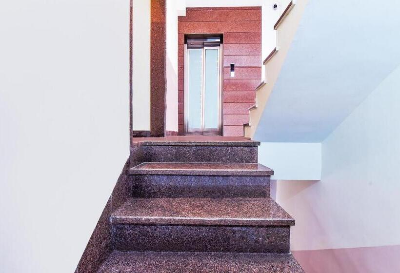 Fabhotel Samrat Regency