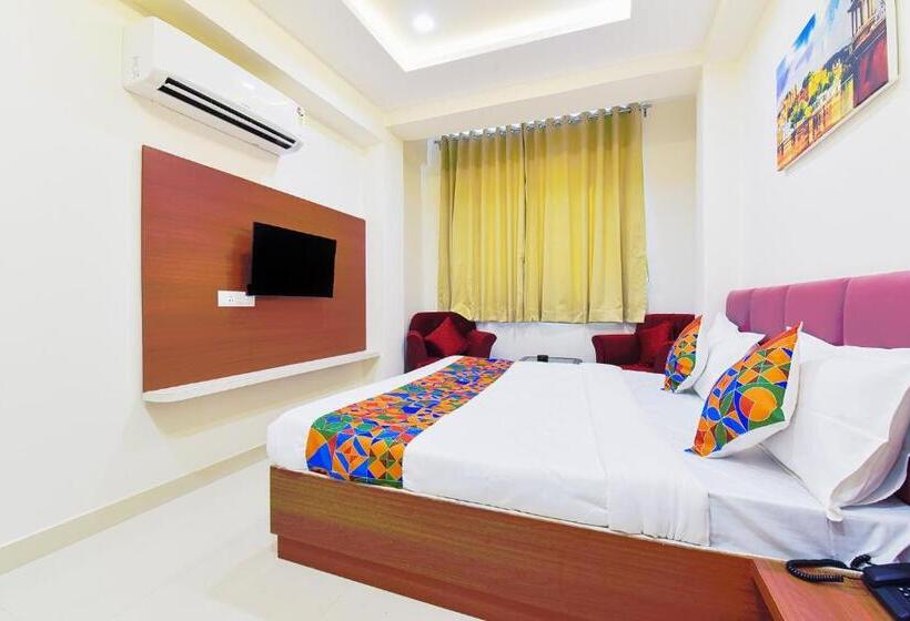 Fabhotel Samrat Regency