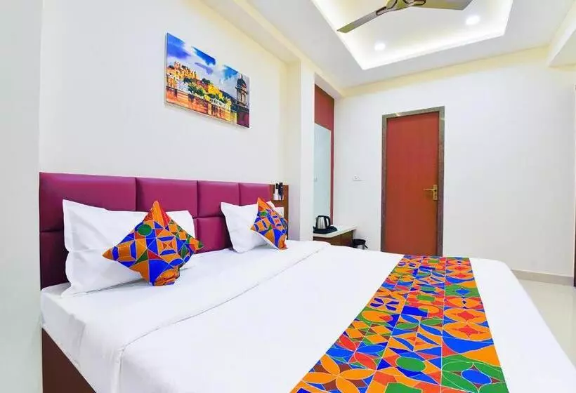 Fabhotel Samrat Regency
