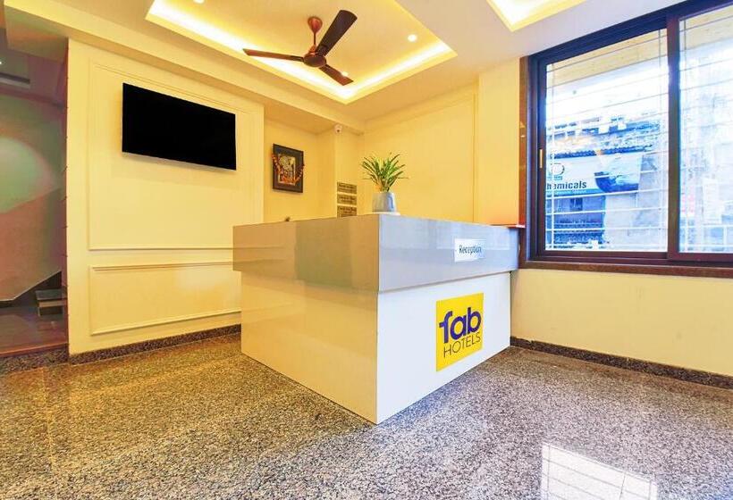 Fabhotel Samrat Regency