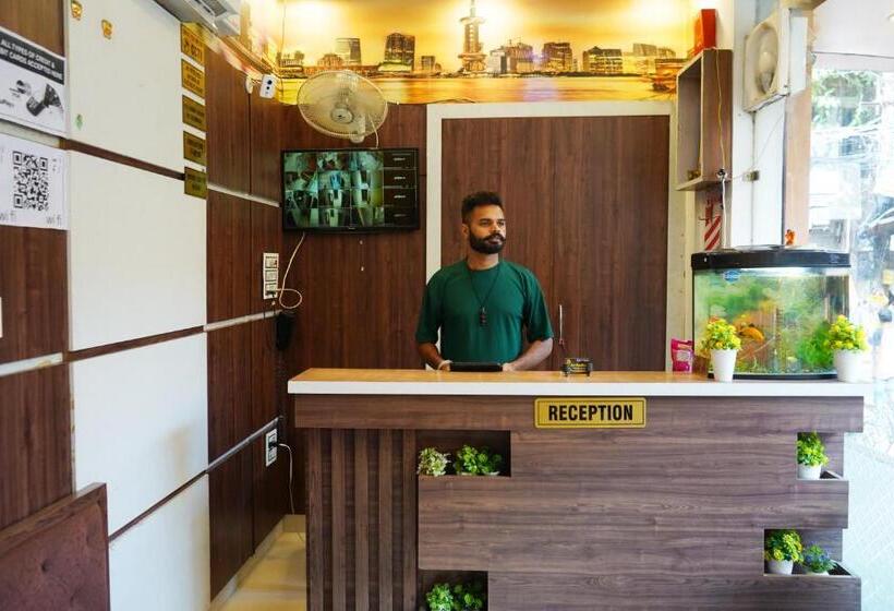 Hotel Bal Residency 120 Mt Golden Temple