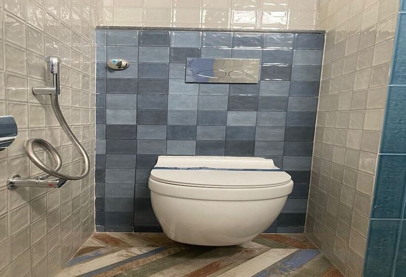 Отель La Papillon Maison