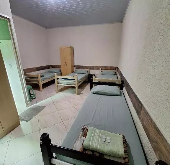 ホテル Pousada Imperial