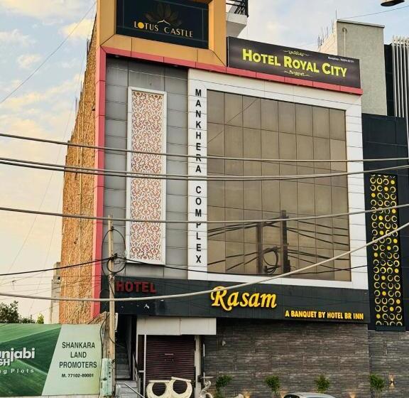 Hotelli O Royal City