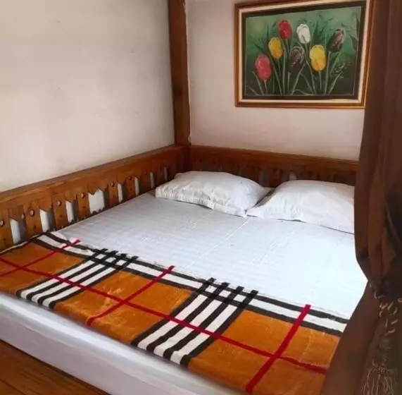ペンション Guest House Della