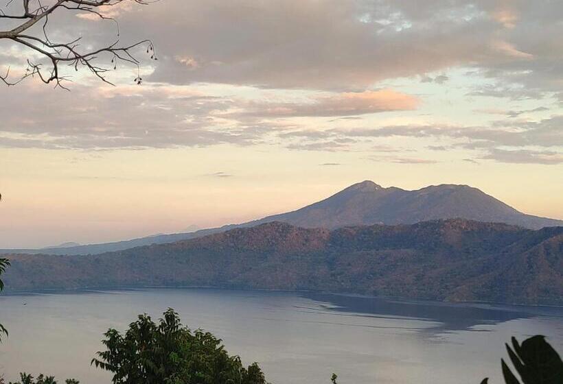 پانسیون La Table De Apoyo