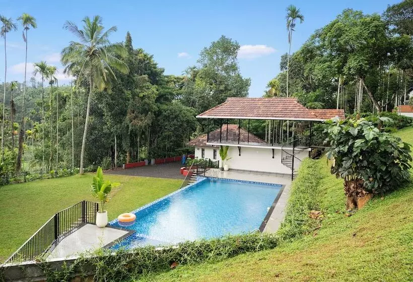 Lomakeskus Theyila Wayanad