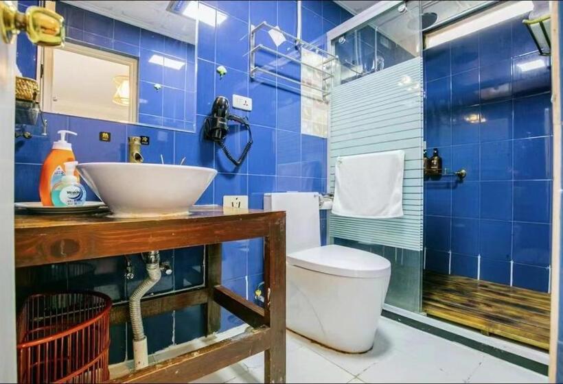 Bed and Breakfast 大理一念悦栖民宿