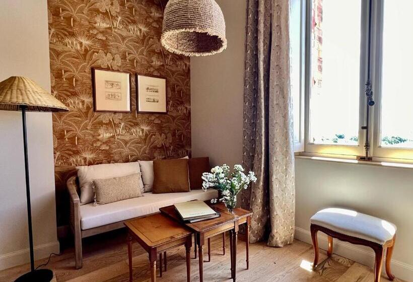 민박 Chateau Pascalette