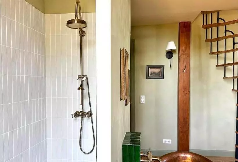 ベッドアンドブレックファースト Chateau Pascalette