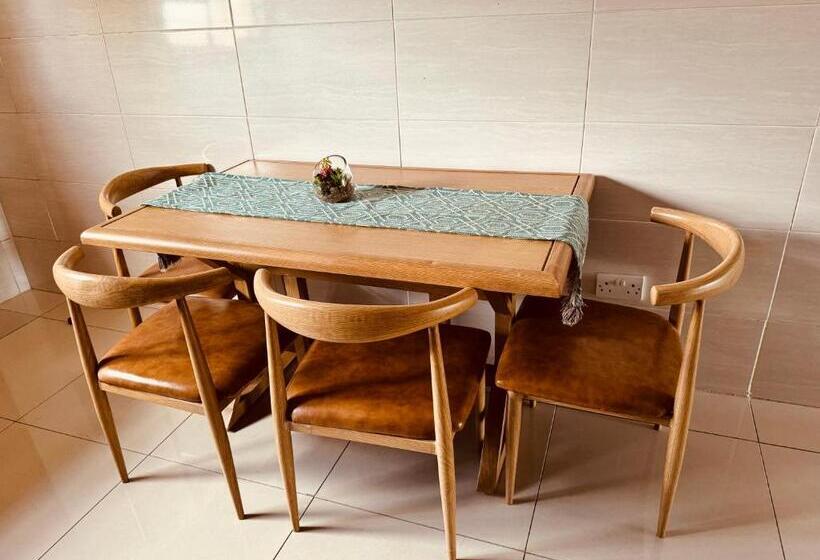 تختخواب و صبحانه Thomo S Inn Guest House