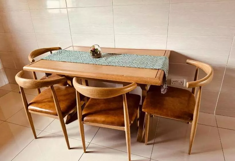 تختخواب و صبحانه Thomo S Inn Guest House
