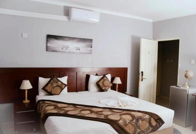 تختخواب و صبحانه Thomo S Inn Guest House