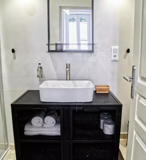 Aamiaismajoitus (B&B) Villa Rouleur