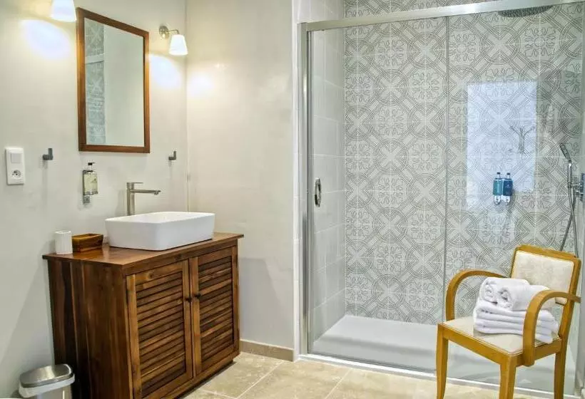 Aamiaismajoitus (B&B) Villa Rouleur