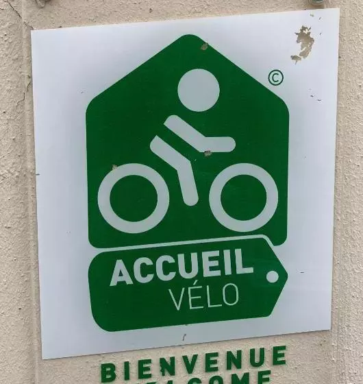 Aamiaismajoitus (B&B) Villa Rouleur