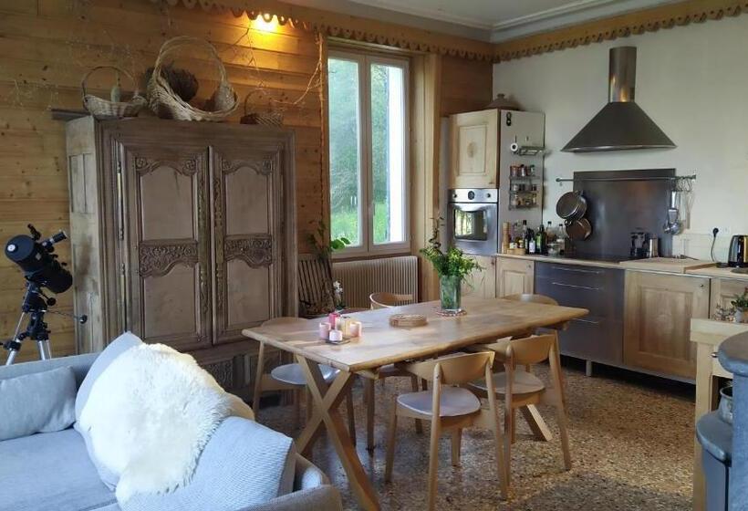 민박 Vue Sur Belladonna