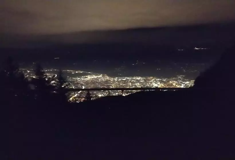 ベッドアンドブレックファースト Vue Sur Belladonna