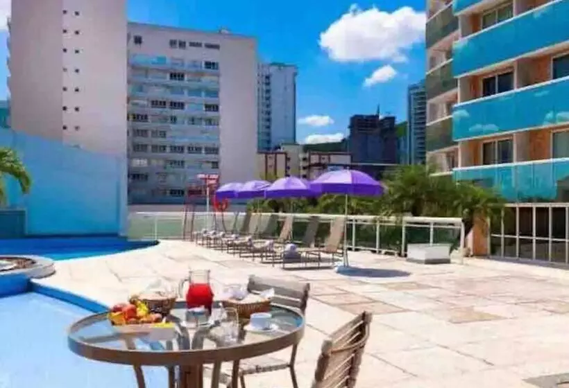 Flat Hotel Morador 1110 Suíte,sofá,varanda,cozinha