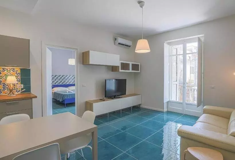 پانسیون Amami Home