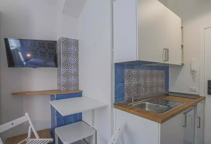 پانسیون Amami Home