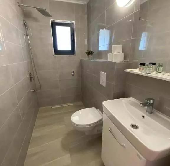 پانسیون Apartmani Neum