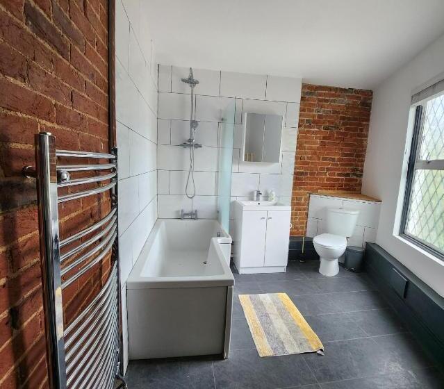 펜션 The Albert Pub