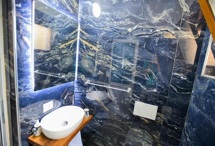 پانسیون Vila Rivaaa