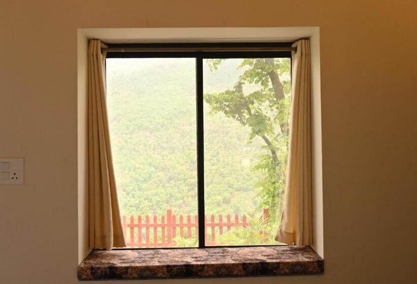 Prashanti Farms & Resort