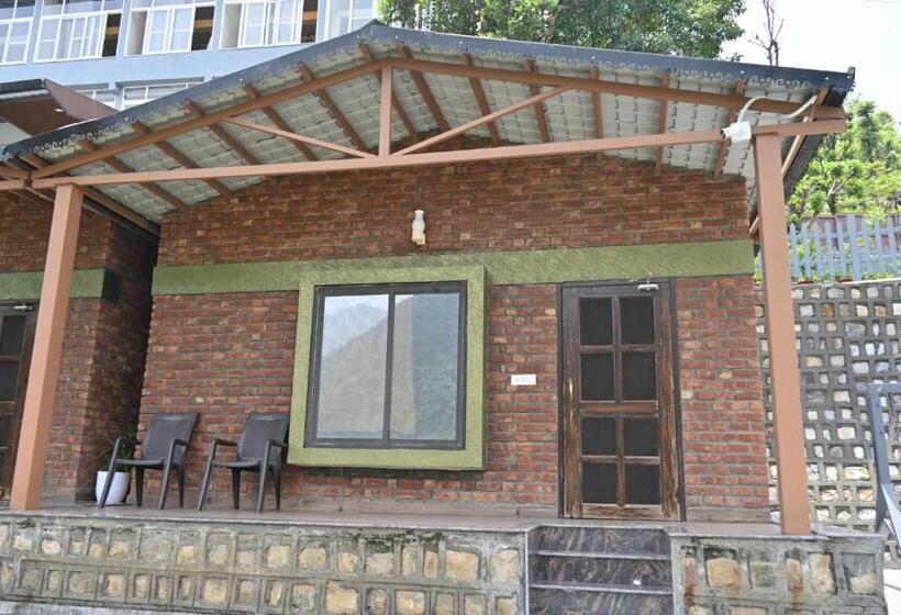 Prashanti Farms & Resort