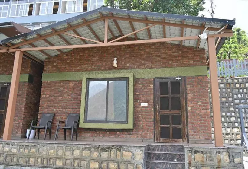 Prashanti Farms & Resort