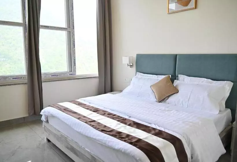 Prashanti Farms & Resort