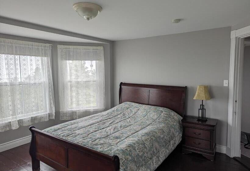 East Ferry Bed And Breakfast