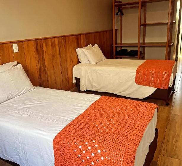 호텔 Califórnia Suítes