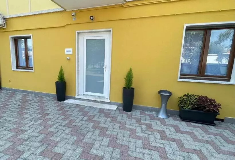 Majatalo Casa Corte 25