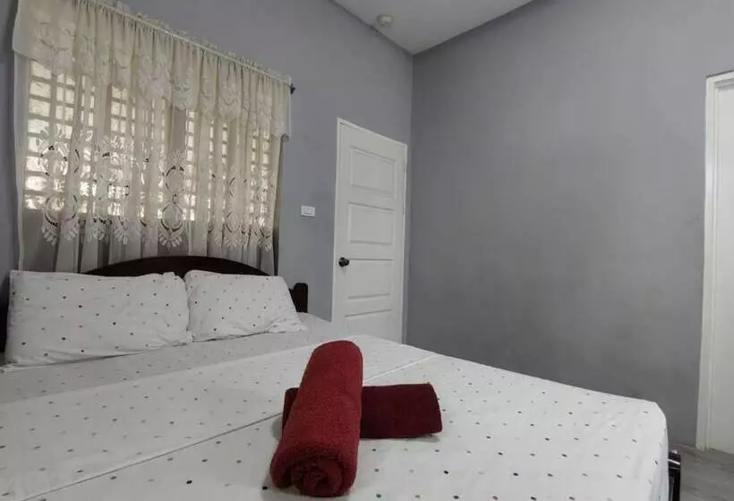 Majatalo Sea Breeze Beachfront Villa Cebu