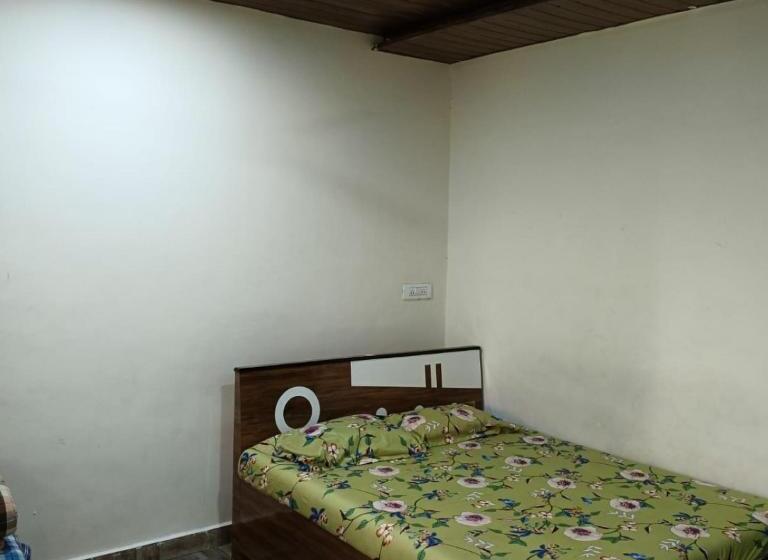 리조트 Vishranti Farm Neral