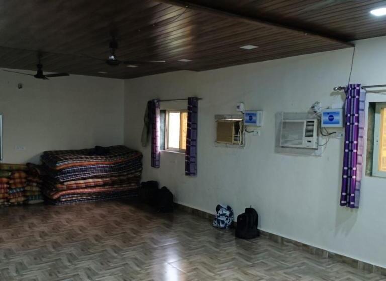 리조트 Vishranti Farm Neral