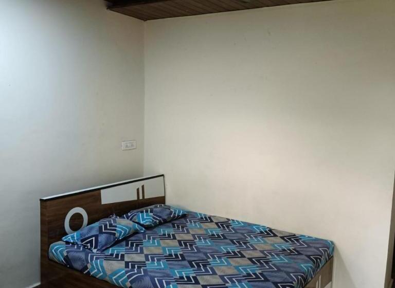 리조트 Vishranti Farm Neral