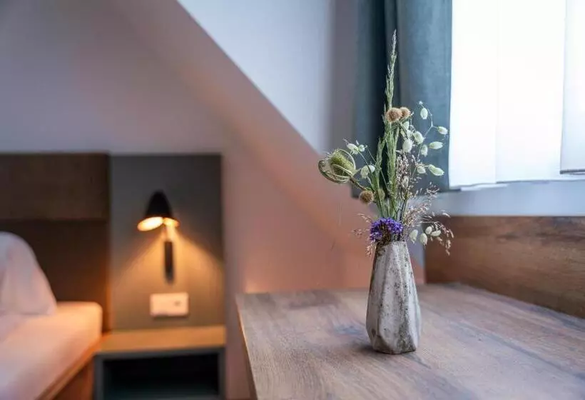 Retkeilymaja Das Ursprung