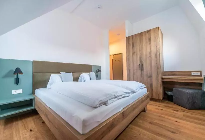 Retkeilymaja Das Ursprung